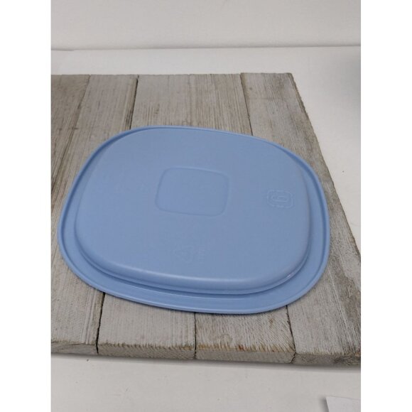 Rubbermaid 3 Qt Servin Saver #6 Sheer Square Canister Storage BLUE Lid - Picture 5 of 10
